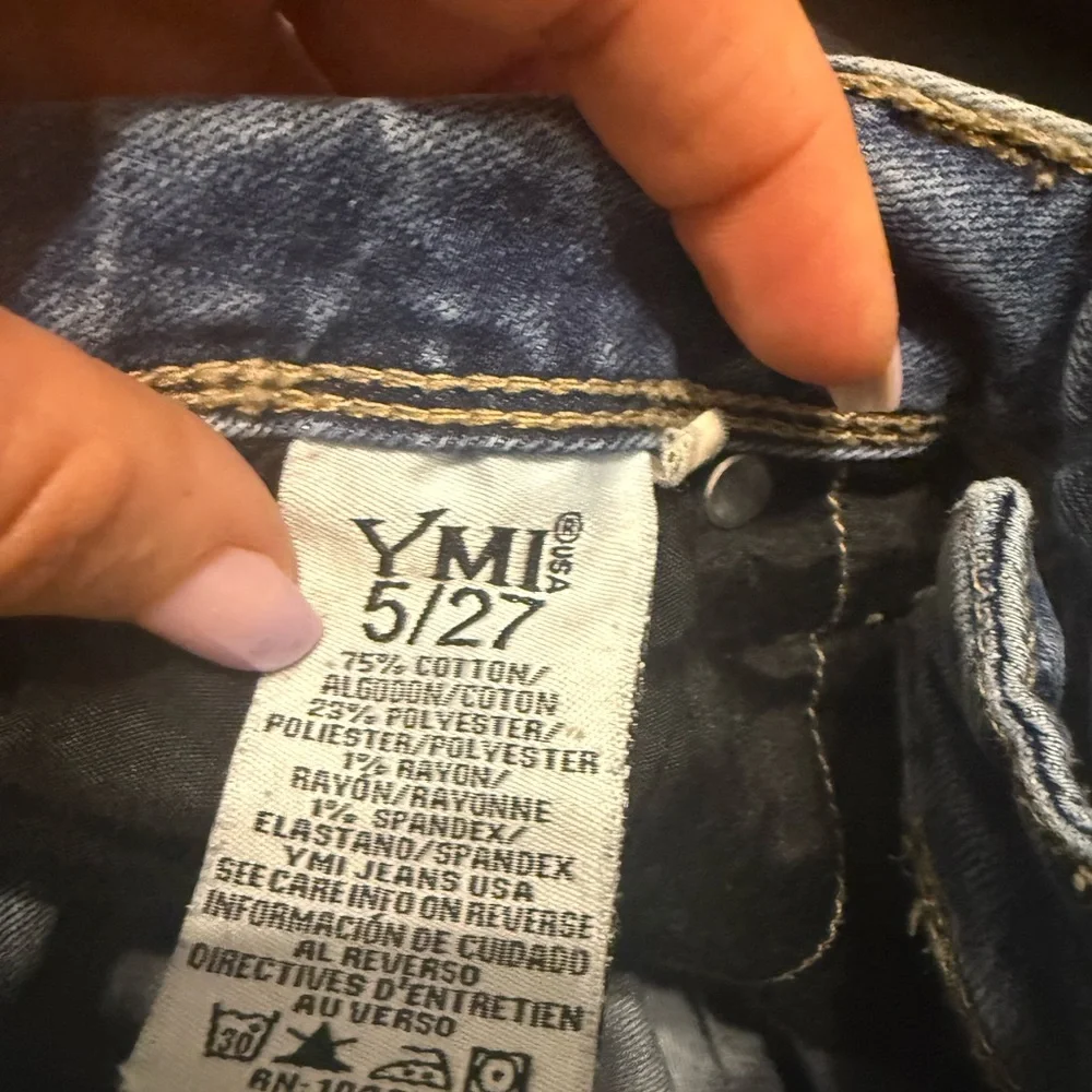 💜🔥💙 YMI Wanna Betta Butt Jean Shorts Size 5/27 Stretch Denim Mid Rise